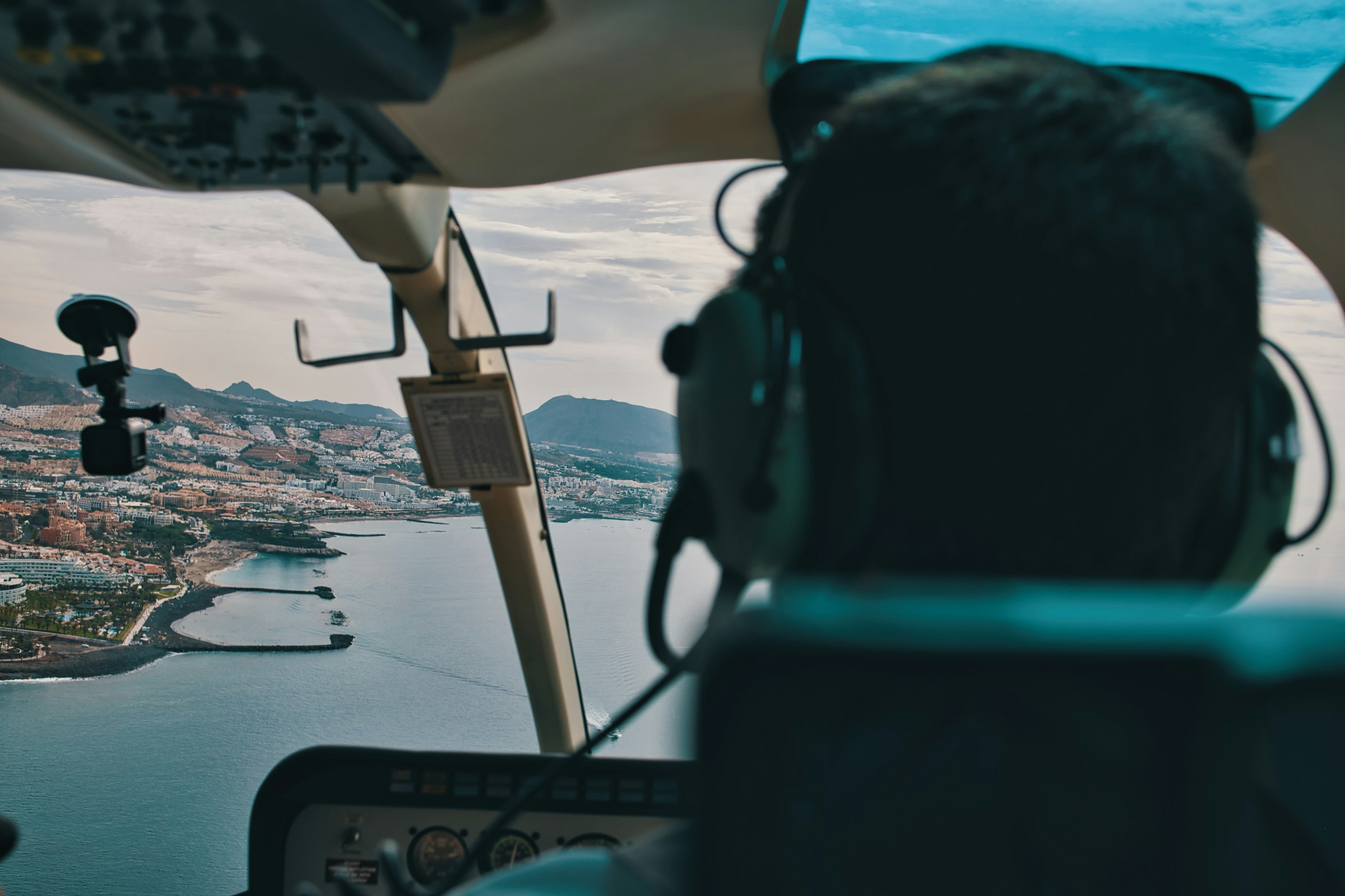 Aircraft cockpit instrumentation